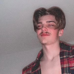 Meet your Posher, Justin